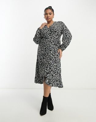 Wednesday's Girl Curve ditsy floral wrap detail midi dress in black