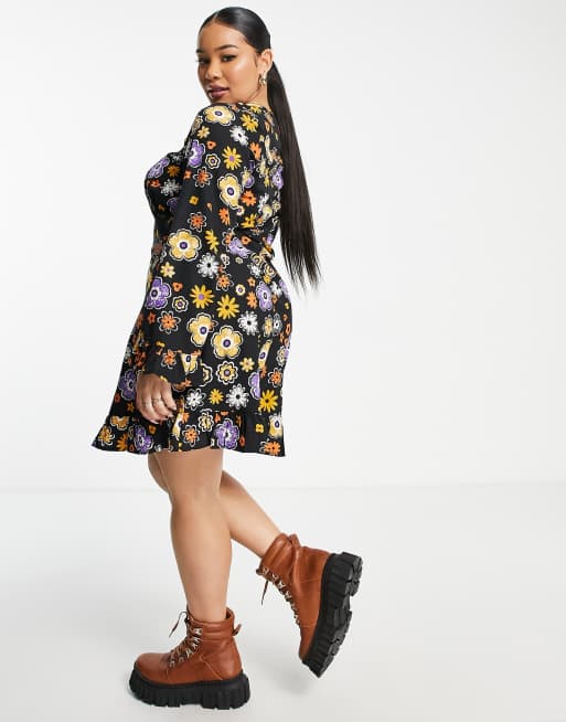 Wednesday's Girl Curve fit flare mini tea dress in 70s floral