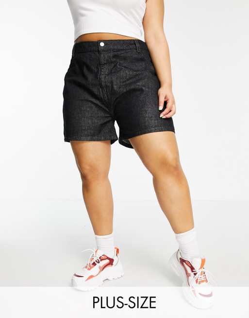 Wednesday's Girl Curve - Højtaljede mom-shorts i denim i sort vask