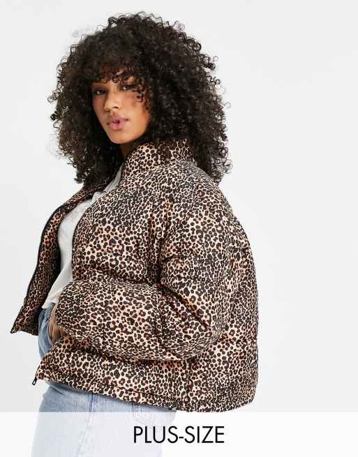 Wednesday's Girl Curve – Leopardmönstrad, vadderad jacka