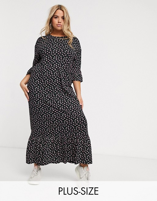 Wednesday's Girl Curve maxi smock dress with peplum hem in ditsy floral