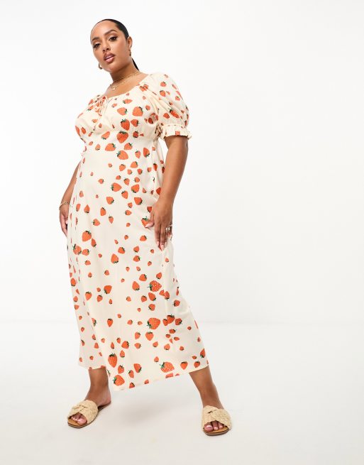 Wednesday's Girl Curve - Midaxi jurk met melkmeisjesmodel en aardbeienprint in crème