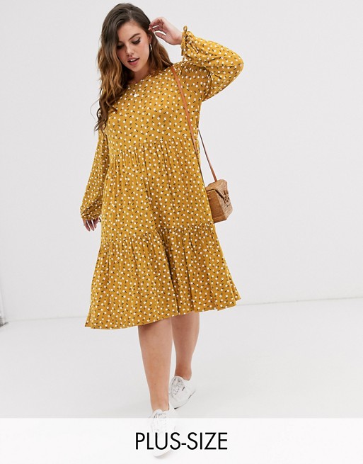 Wednesday's Girl Curve midi smock dress with tie cuffs in daisy print