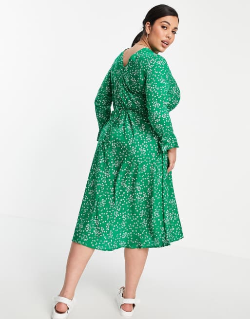 Wednesday's Girl Curve midi tea dress in ditsy floral, 2 of 4