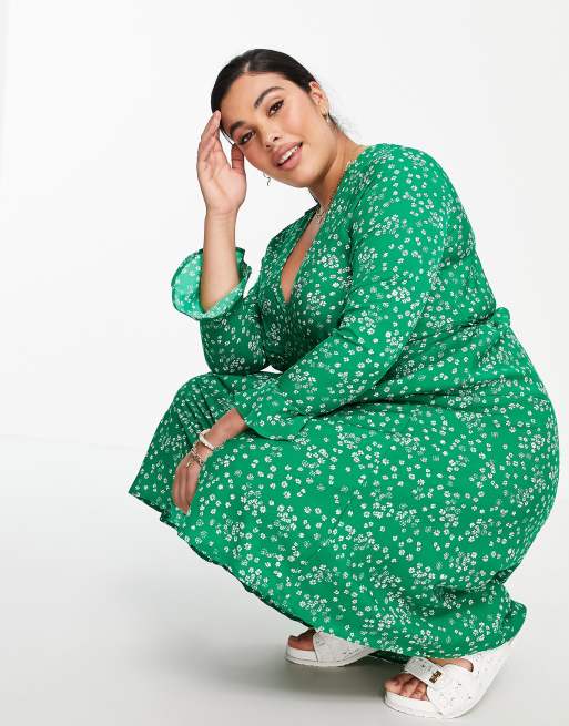 Wednesday's Girl Curve midi tea dress in ditsy floral, 4 of 4