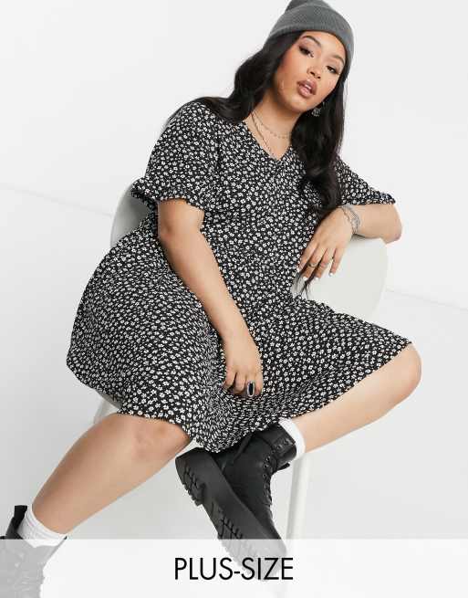 Wednesday s Girl Curve mini smock dress in monochrome floral