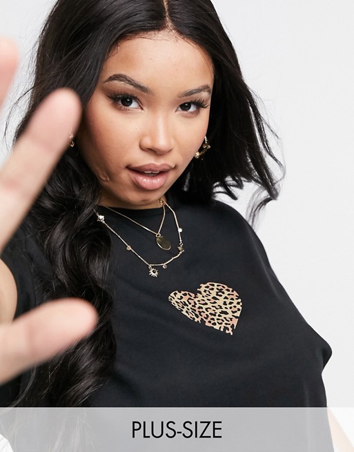 Wednesday's Girl Curve relaxed crop t-shirt with leopard heart print