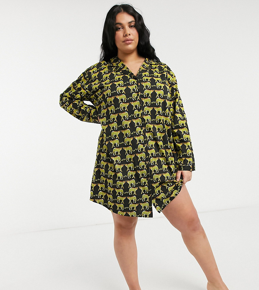 Wednesday's Girl Curve relaxed pajama night dress in tiger print-Black