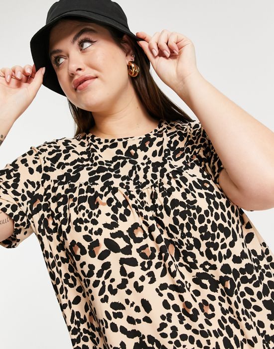 https://images.asos-media.com/products/wednesdays-girl-curve-smock-mini-dress-with-pleated-front-in-grunge-leopard/202069744-3?$n_550w$&wid=550&fit=constrain