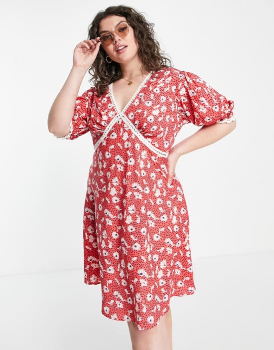 https://images.asos-media.com/products/wednesdays-girl-curve-v-neck-mini-tea-dress-with-ladder-detail-in-red-floral/202510825-4?$n_550w$&wid=550&fit=constrain