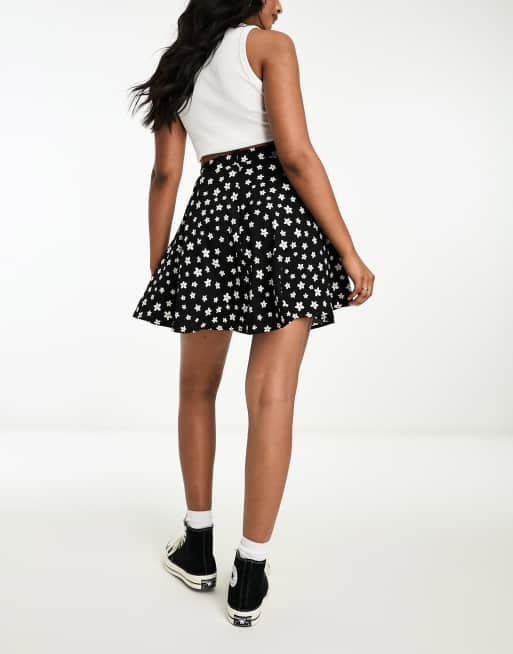 Daisy black skater clearance skirt