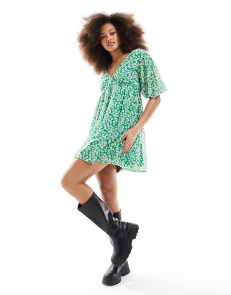 Wednesday's Girl deep v floral print mini smock dress in green - view 1