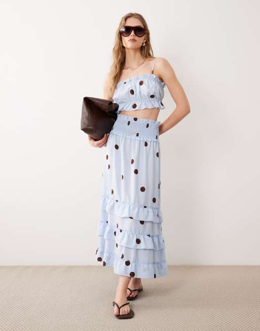Wednesday's Girl - Ensemble jupe longueur mollet à volants étagés et crop top à pois - Bleu et marron