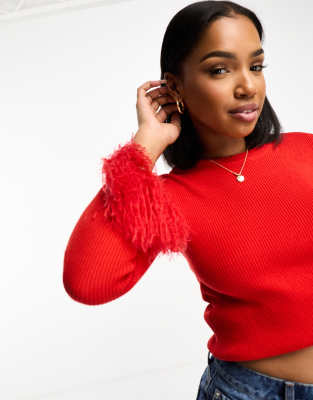 Wednesday's Girl - Figurbetonter, gerippter Pullover in Rot mit flauschigen Bündchen