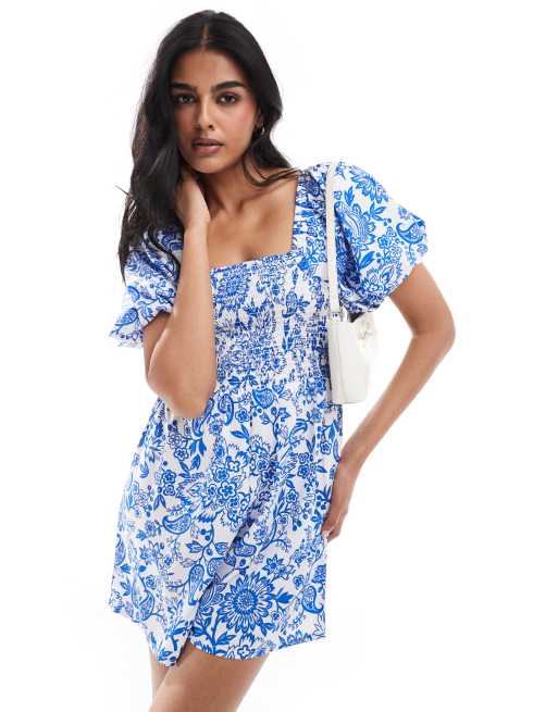 Wednesday's Girl floral paisley print puff sleeve playsuit in blue and white