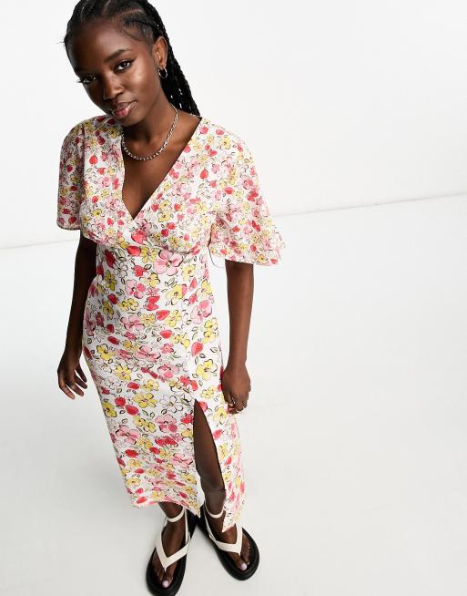 Wednesday's Girl flutter sleeve chintz floral midaxi dress in multi | ASOS