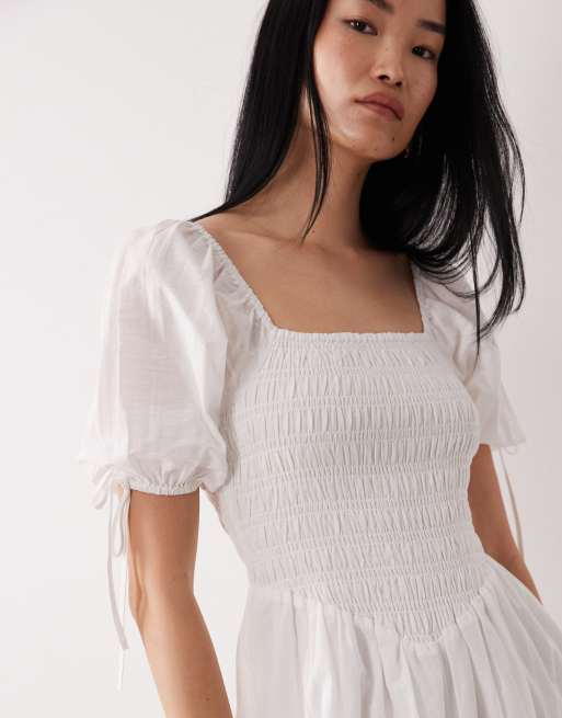 Wednesday's Girl – Gerafftes Midaxi-Hängerkleid in Weiß , 2 von 4