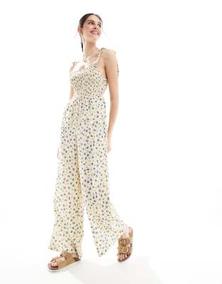 Wednesday's Girl - Gesmokter Jumpsuit in Gelb mit verspieltem Blumenmuster