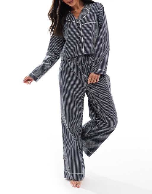 Wednesday's Girl - Gestreepte pyjamaset met lange mouwen in marineblauw en wit
