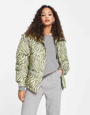 Wednesday's Girl high neck puffer coat in green wavy tiger-Multi