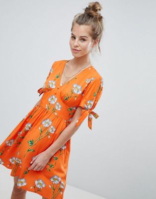 Wednesday's Girl - Jurk met strikken aan de mouwen in bloemenprint-Oranje