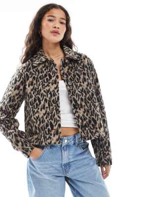 Wednesday's Girl - Kastige Cropped-Jacke in Hellbraun mit Leopardenmuster-Brown