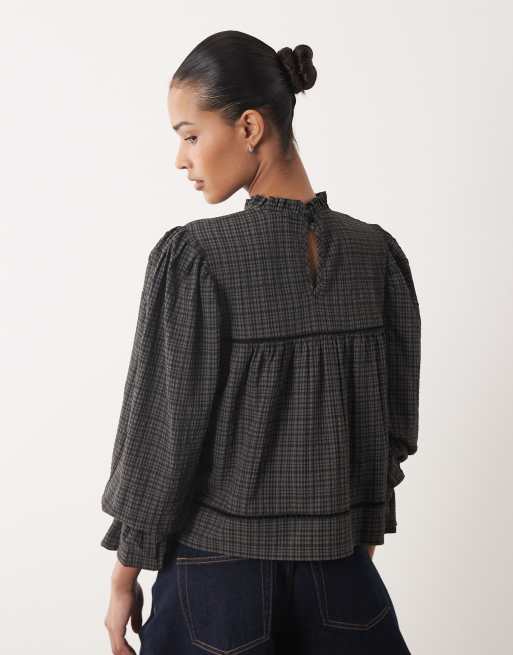 Wednesdays Girl long sleeve shirred collared blouse in grey check, 4 of 4