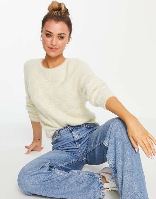Wednesday's Girl - Maglione in maglia a trecce morbido color crema