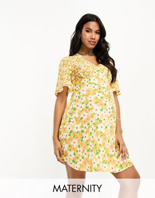 Wednesday's Girl Maternity Flutter Sleeve Floral Print Mini Dress In Yellow