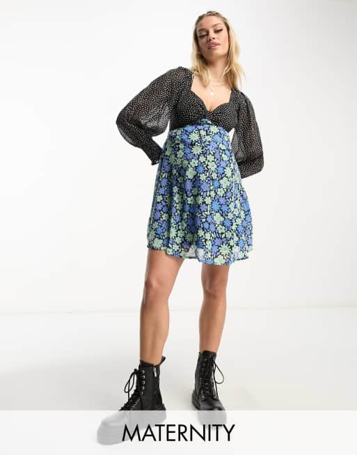 Wednesday's Girl Maternity - Vestito corto multicolore con scollo a V e stampa spezzata a fiori e a pois