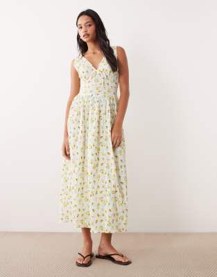 Wednesday's Girl Midaxi Dress In Yellow