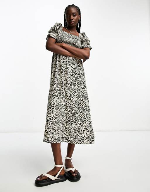 Wednesday's Girl - Midaxi jurk met gesmokte buste en gebloemde luipaardprint in beige