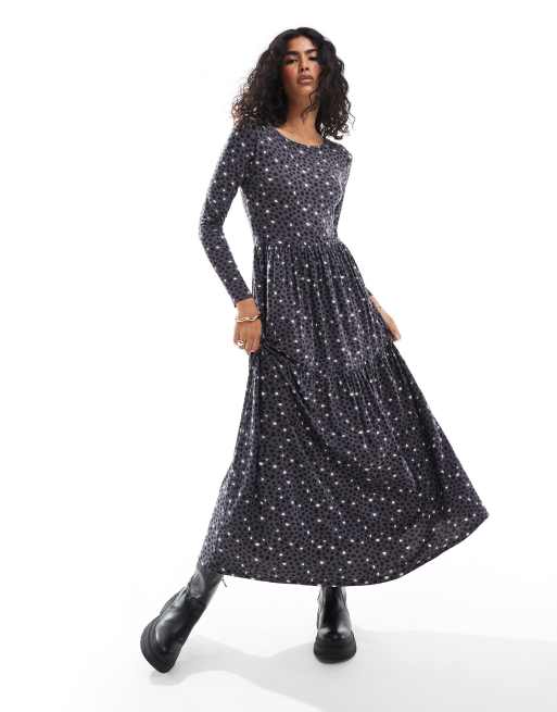 Wednesday's Girl - Midaxi jurk met lange mouwen en vlekkerige stippen in zwart en blauw