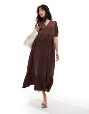 Wednesday's Girl - Midaxi-Kleid in Schokoladenbraun aus Leinen mit Puffärmeln und V-Ausschnitt-Brown