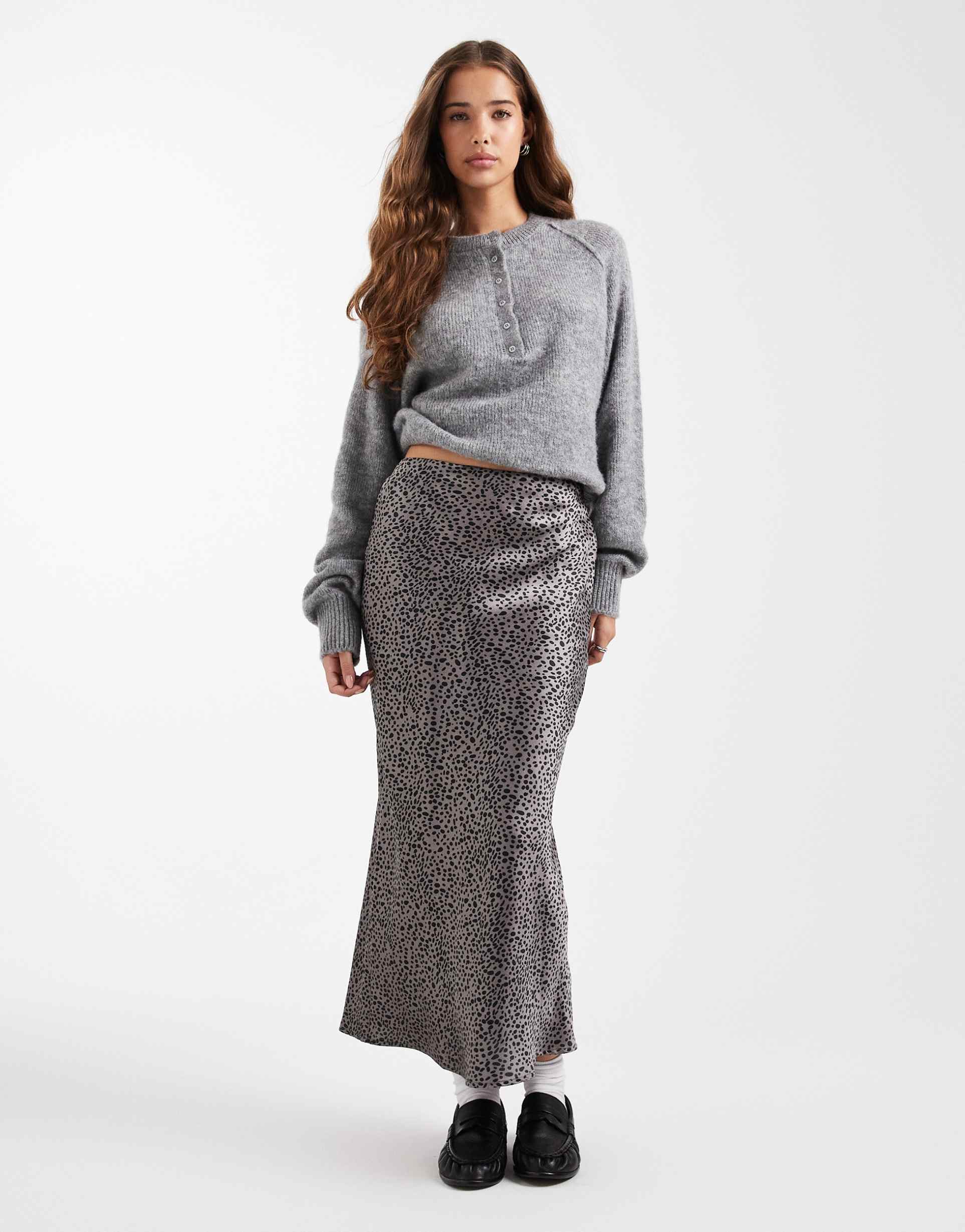 wednesday's girl midaxi micro spot lace detailed satin skirt in gray