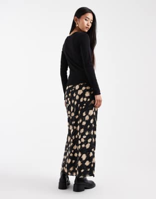 Wednesday's Girl Midaxi Satin Skirt In Black