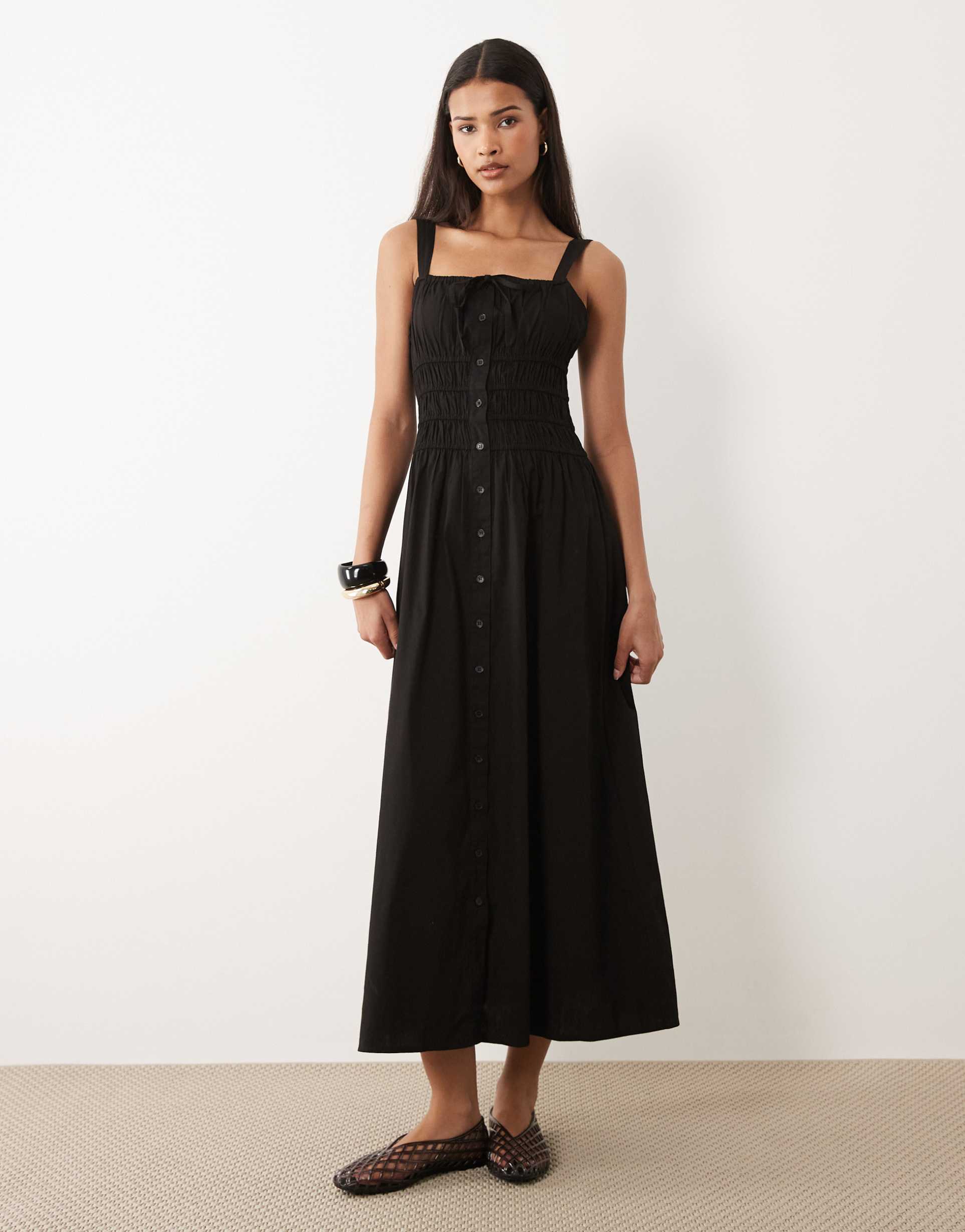 wednesday's girl milkmaid button detail dress in black
