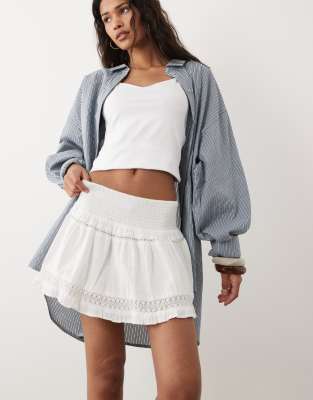 Mini-jupe à détails au crochet - Blanc L