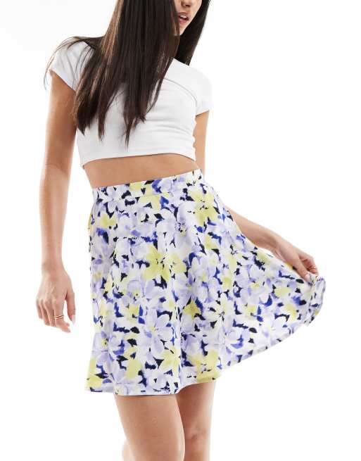 Wednesday's Girl - Mini-jupe fluide à fleurs - Bleu
