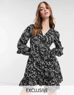 21487512-1-blackwhitefloral?$n_320w$&wid