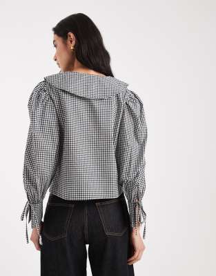 Wednesday's Girl Oversized Collared Long Sleeve Blouse In Black