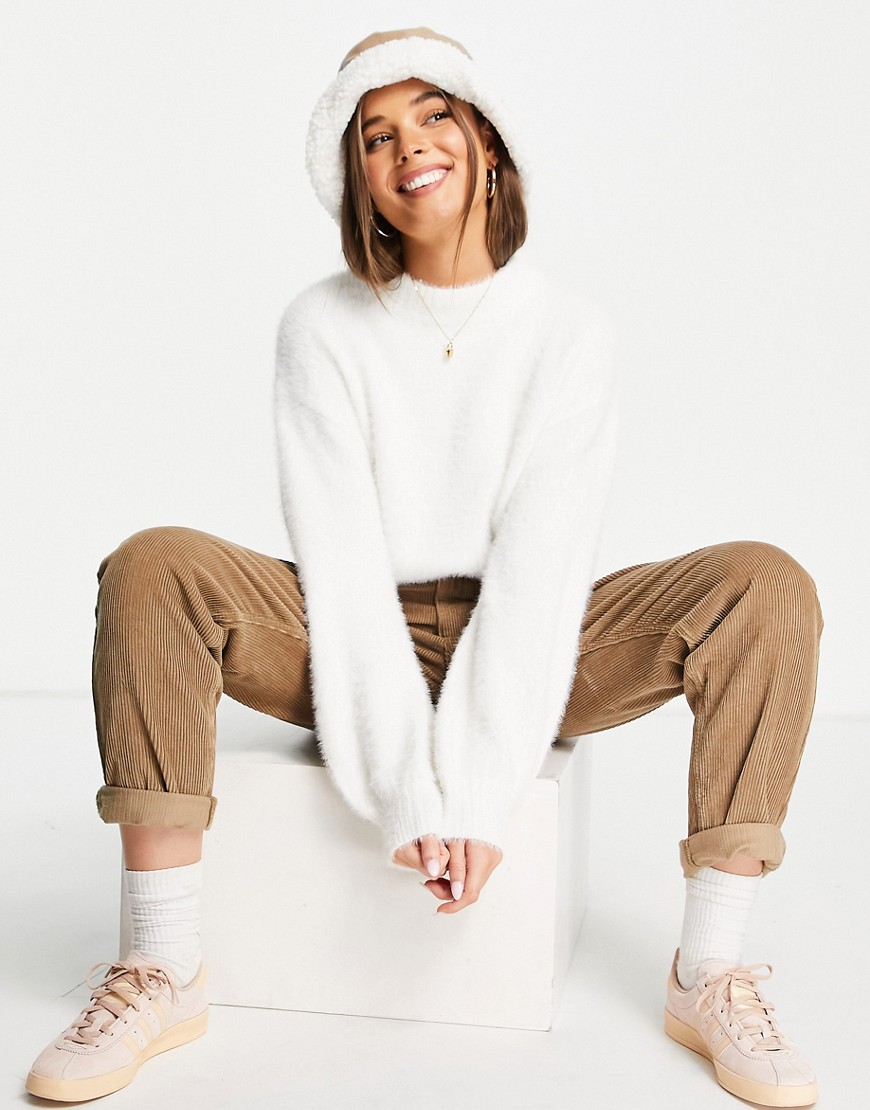 Wednesday's Girl oversized sweater in fluffy knit-White