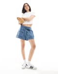 [Wednesday's Girl] Wednesday's Girl paperbag waist chambray shorts in blue 2XS BLUE