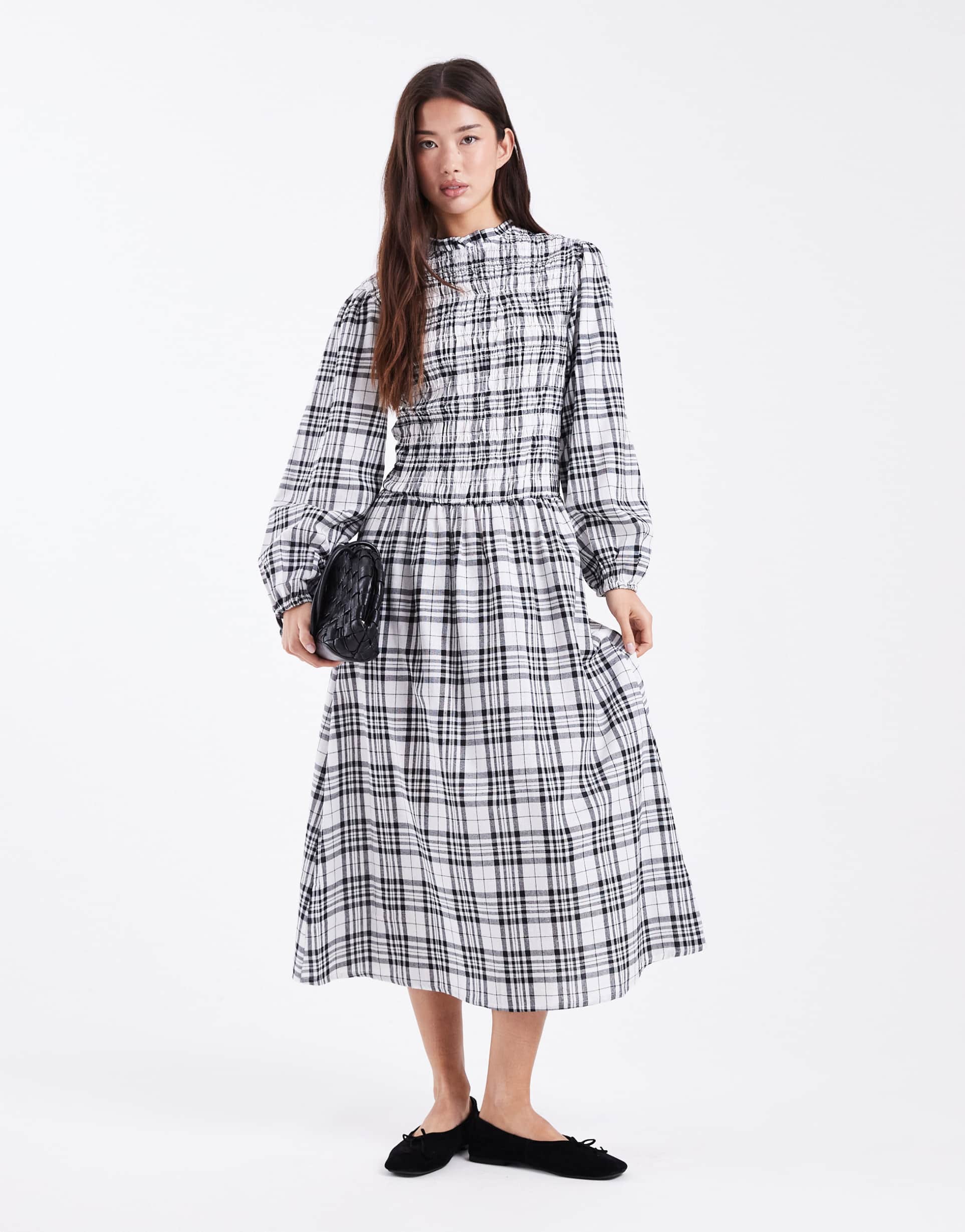 wednesday's girl plaid print shirred detail midaxi smock dress in beige