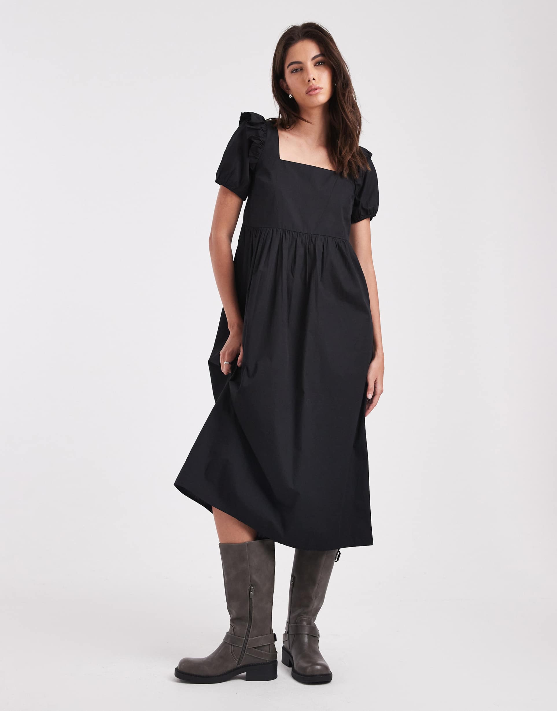 wednesdays girl poplin ruffle tie back midaxi dress in black