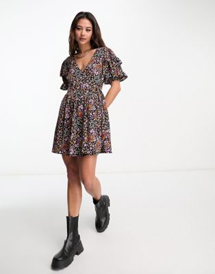 Wednesday's Girl puff wrap mini dress in vintage ditsy