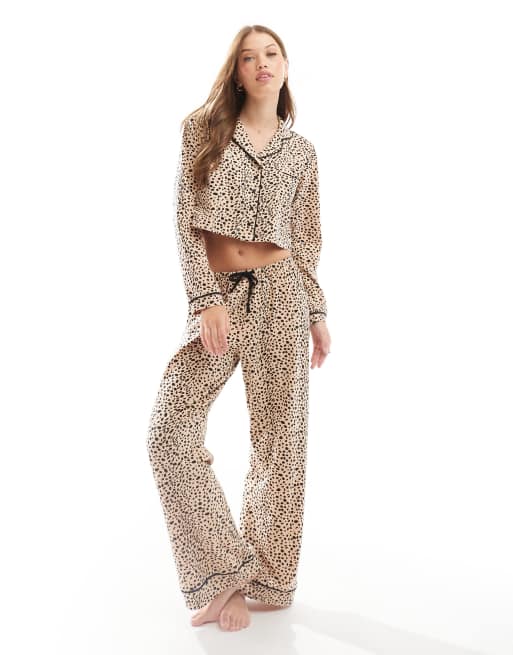 Wednesday's Girl - Pyjamaset met luipaardprint en lange mouwen in beige