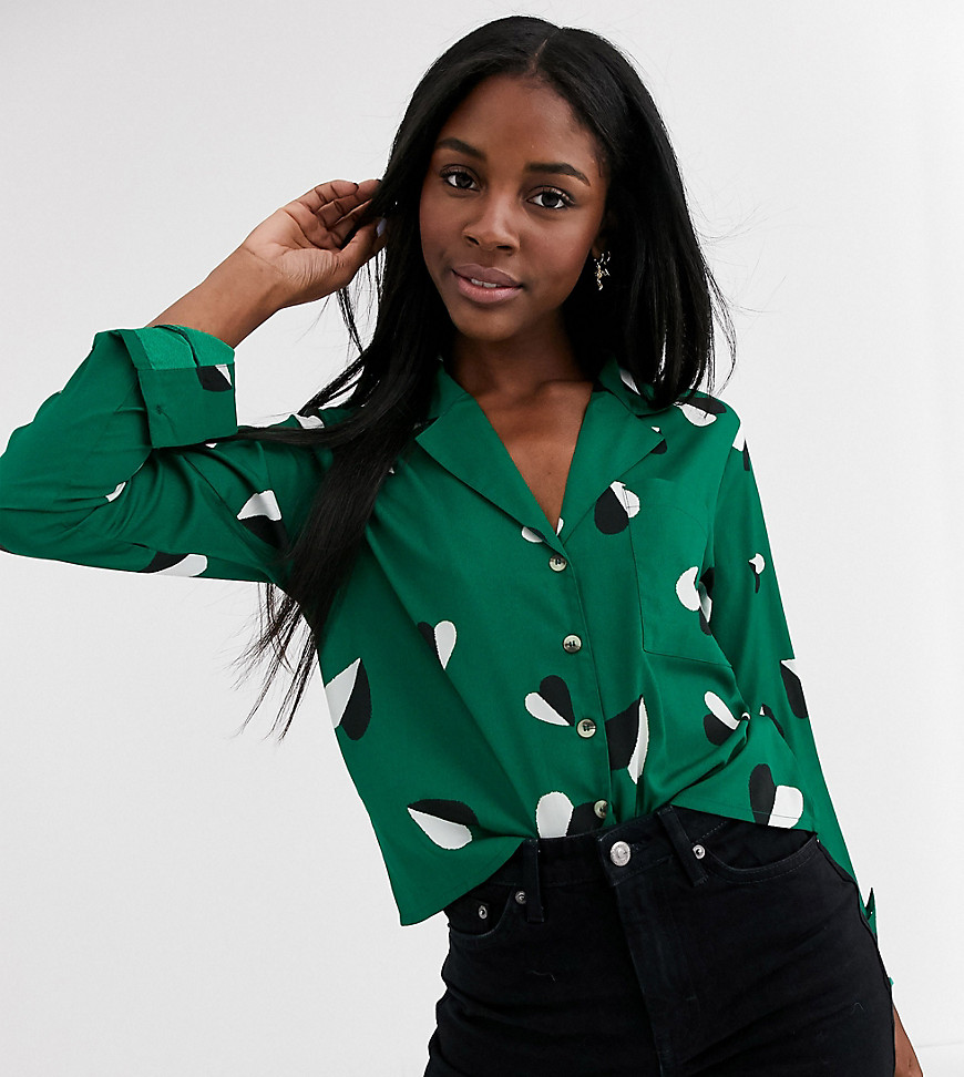 Wednesday's Girl revere collar blouse in abstract heart print-Green