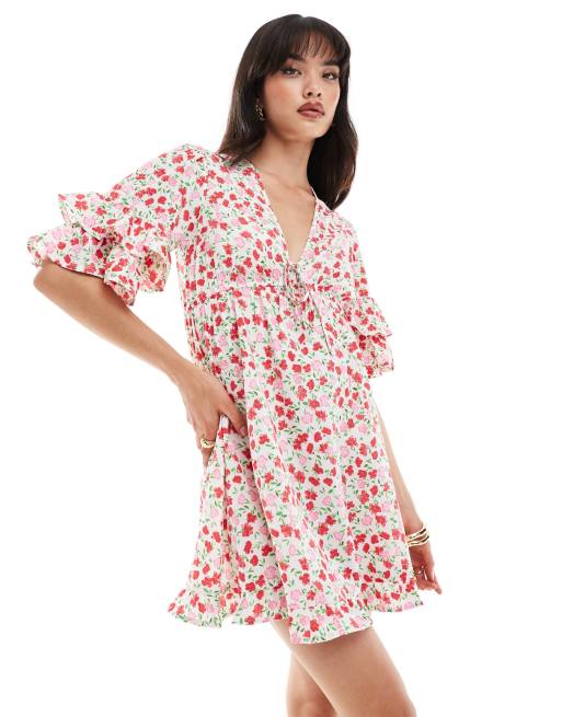 Wednesday's Girl - Robe babydoll courte à fleurs avec col échancré en V - Rose