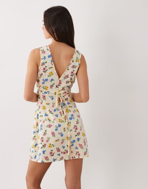 Wednesday's Girl - Robe courte à imprimé fleurs et col V - Jaune multicolore , 4 de 4
